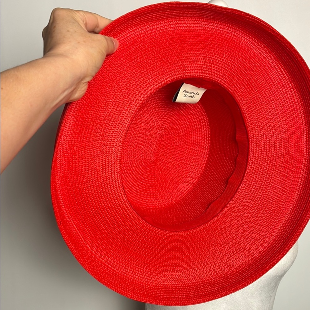 Stunning Vintage Amanda Smith Vibrant Red Women's Hat with Satin Floral Details - Picture 9 of 10